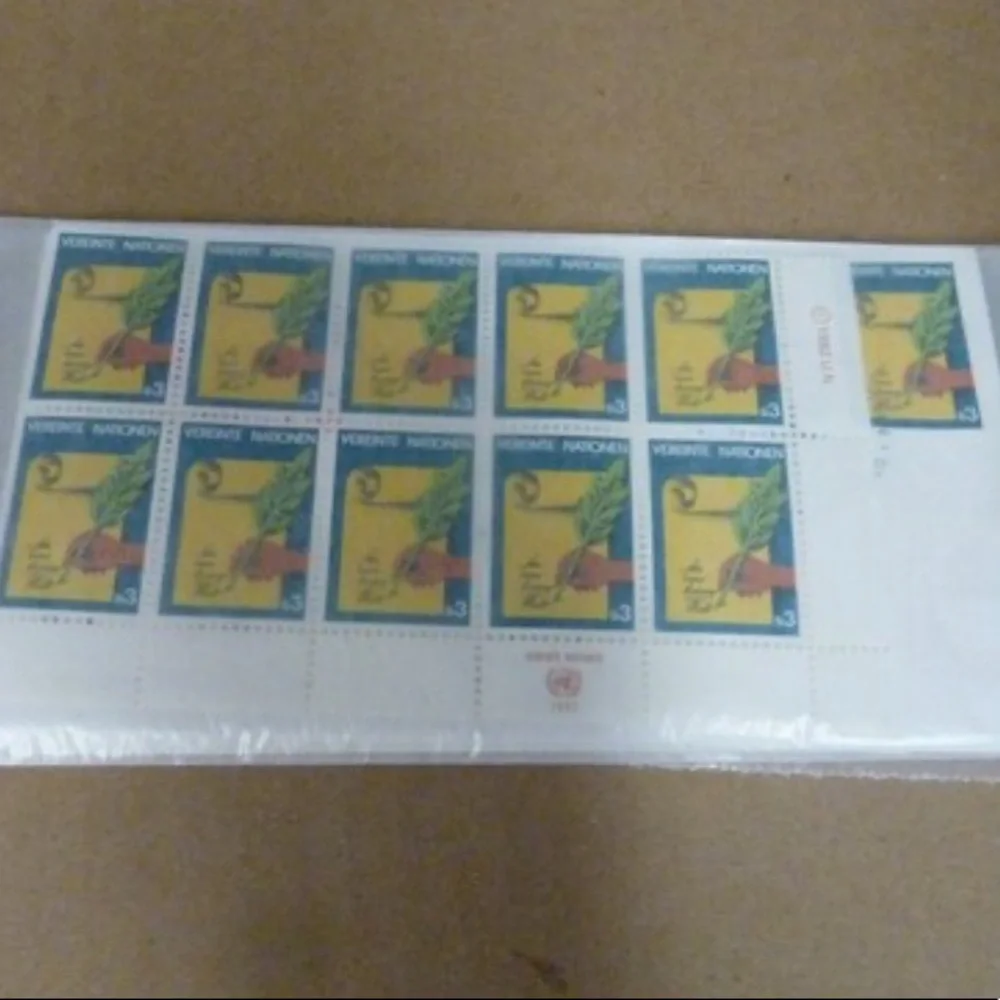 60 Stamps 1982 First Day of Issue United Nations Geneva Cachet Definitive Series